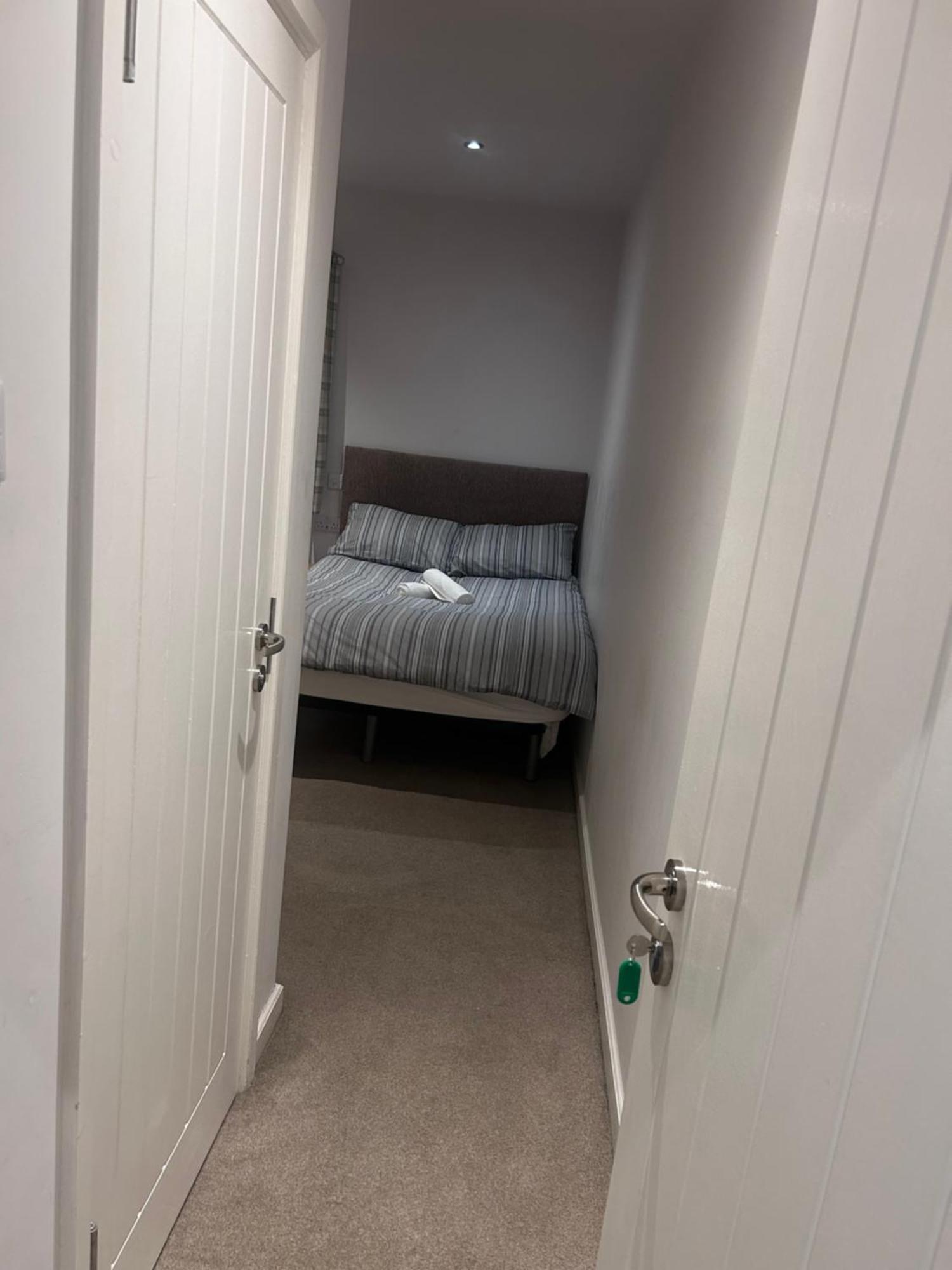 Seaford Guest House Xxx Stoke-on-Trent Εξωτερικό φωτογραφία